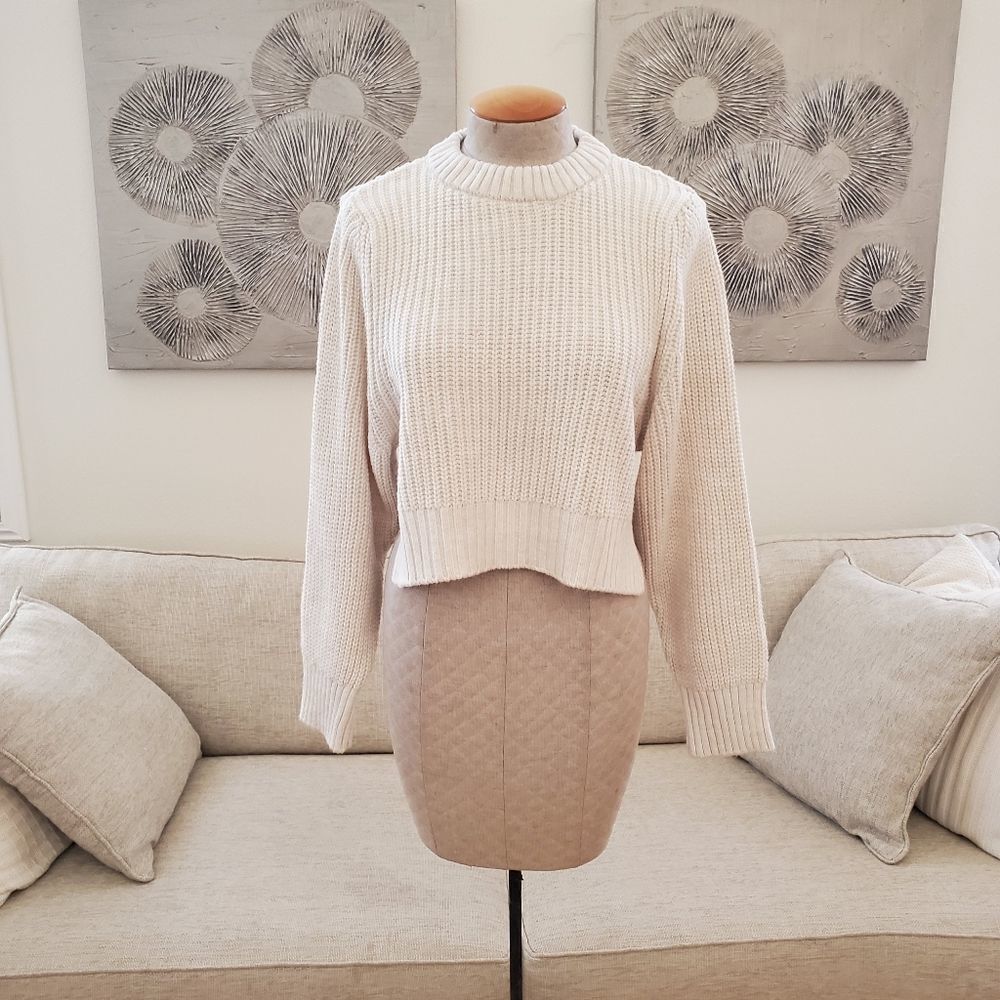 Topshop Deep Ribbed Cropped Sweater size Small in Ivory